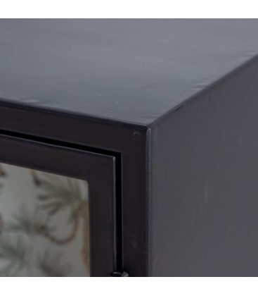 Vitrina metálica negra baja con cuarterones de vidrio y estampado selvático RAFE