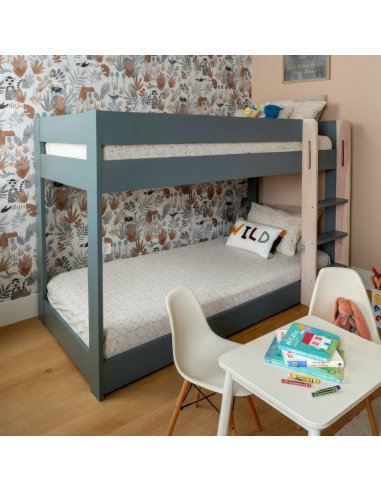 Litera Montessori en madera y blanco/verde kaki...