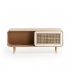 Mueble TV de madera maciza de mango y puerta corredera de rejilla DARE