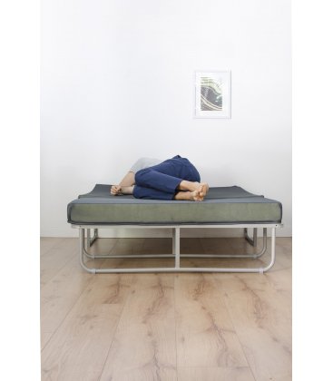 Puff cama VIVY (varias dimensiones y tapizados)