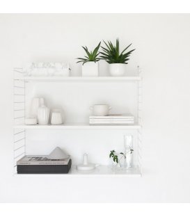 Estantería STRING POCKET en blanco. 2