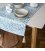 Camino de mesa azul con bordado blanco BRANCHE 50x150cm