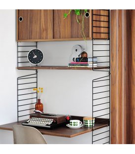 Estantería STRING suspendida de 1 módulo con 1 cabinet y... 2
