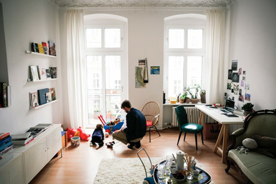 Mueble del día: estante Ribba de Ikea. - R de Room ...