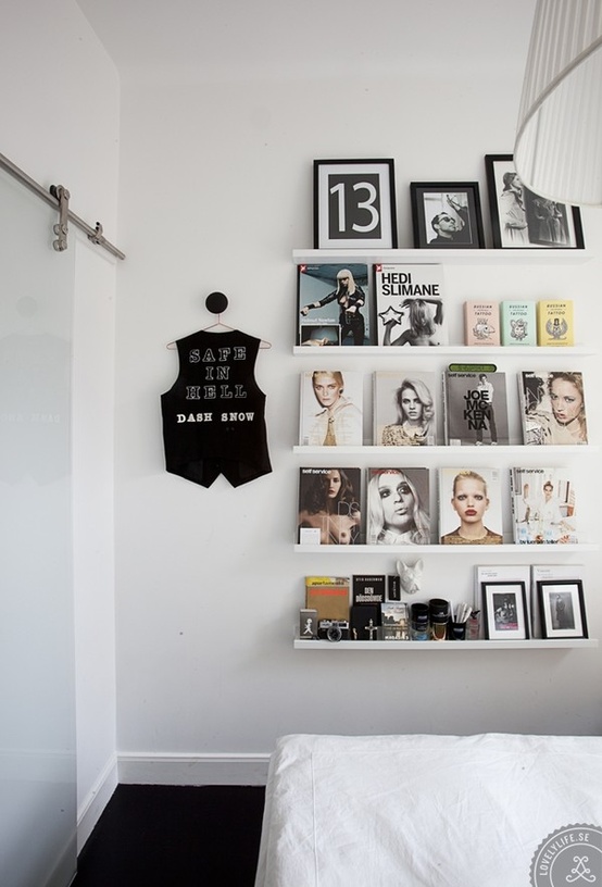 REFORMAS DE DISEÑO_ESTANTE RIBBA DE IKEA_USOS ORIGINALES_USOS ALTERNATIVOS_FOTO VÍA pinterest 06 REFORMAS DE DISEÑO_ESTANTE RIBBA DE IKEA_USOS ORIGINALES_USOS ALTERNATIVOS_FOTO VÍA pinterest 06