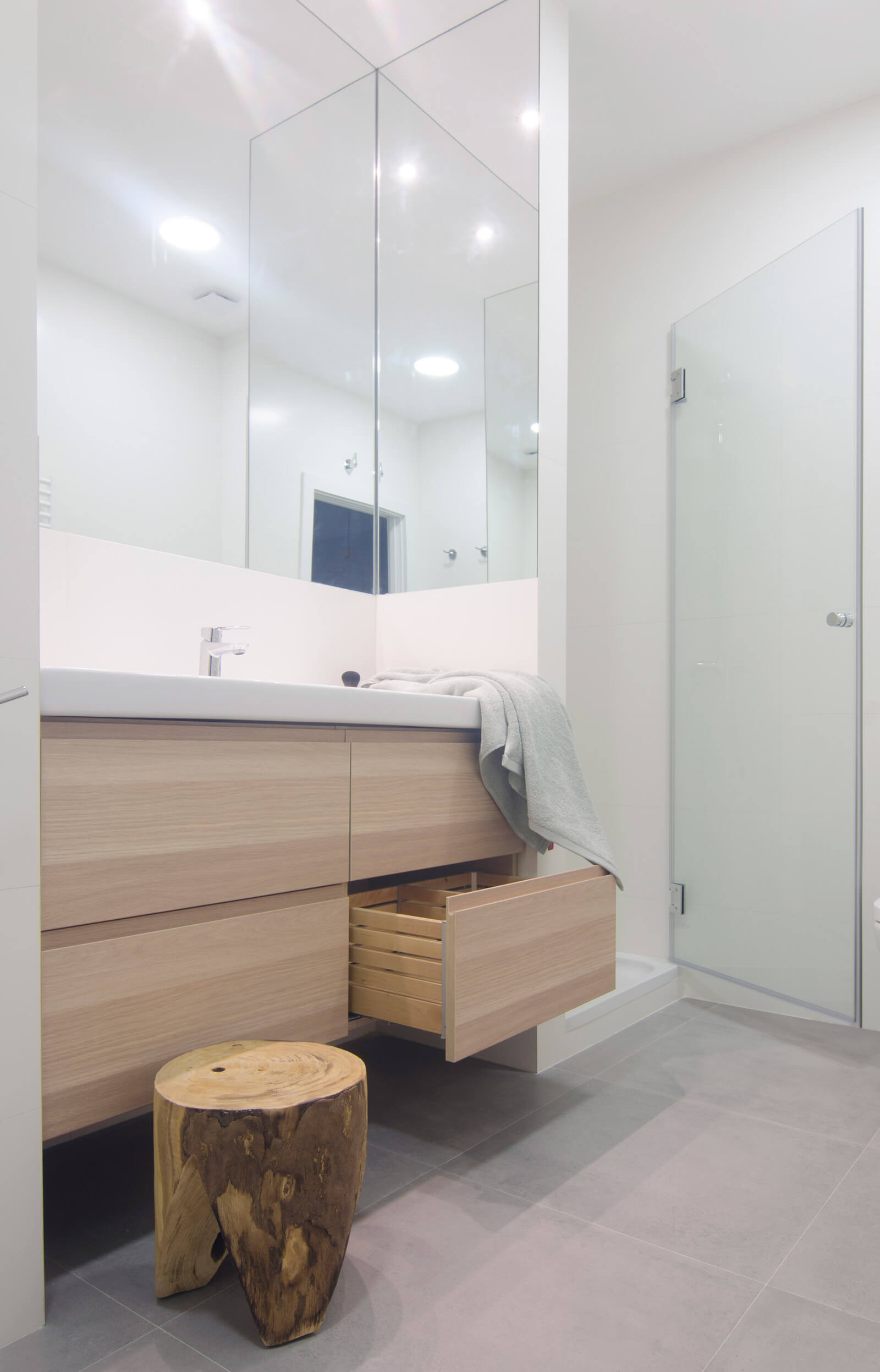 Proyecto de reforma e interiorismo de una vivienda en Chamberí por R de Room Interiorismo