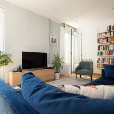 Proyecto de interiorismo en Luchana (Madrid) por R de Room. Diseño de estar-comedor.