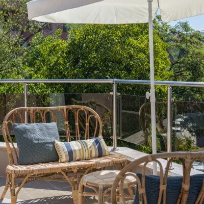 Cambio de imagen de un apartamento de alquiler_proyecto de interiorismo_terraza