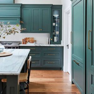 ¿Quieres una cocina de color? Estos son los tonos que no te cansarán.