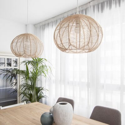 R de Room_interiorismo de vivienda en Montecarmelo_Madrid_salón_comedor_estar_livingroom_ambiente nórdico cálido_toques de color