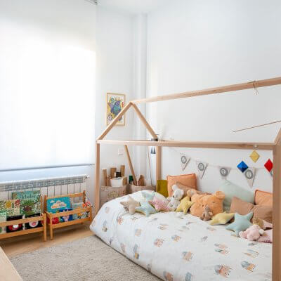 Dormitorio infantil Montessori. Proyecto de R de Room.