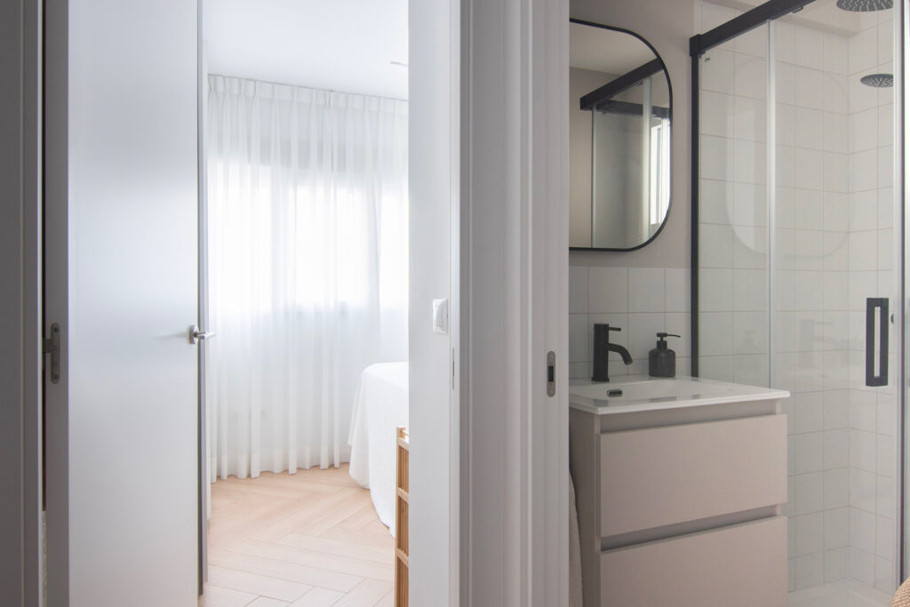 R-DE-ROOM-arquitectura-interiorismo-proyecto-reforma-RUZAFA-I_14-DSC_2650_R_WEB